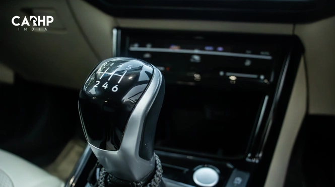 2022 Volkswagen Virtus 1.0 Highline Interior Gear Knob Photograph